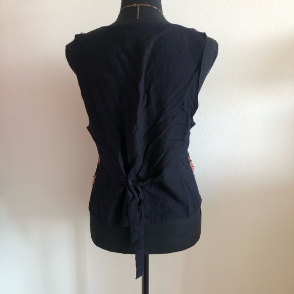 Erika Black and Orange Floral Sleeveless Vest - Picture 5 of 9